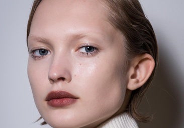 Si tienes una cara cuadrada, estos consejos (y productos) de maquilladores son lo que necesitas